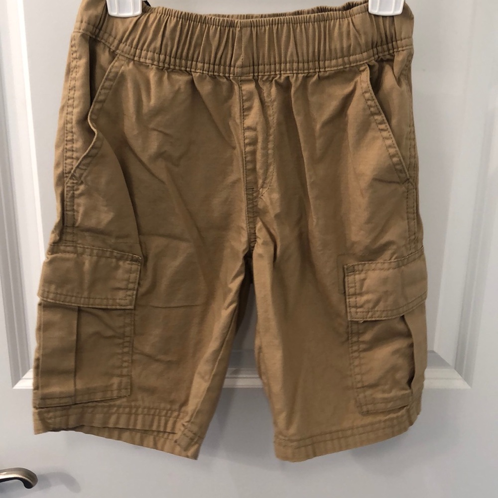 Khaki shorts
